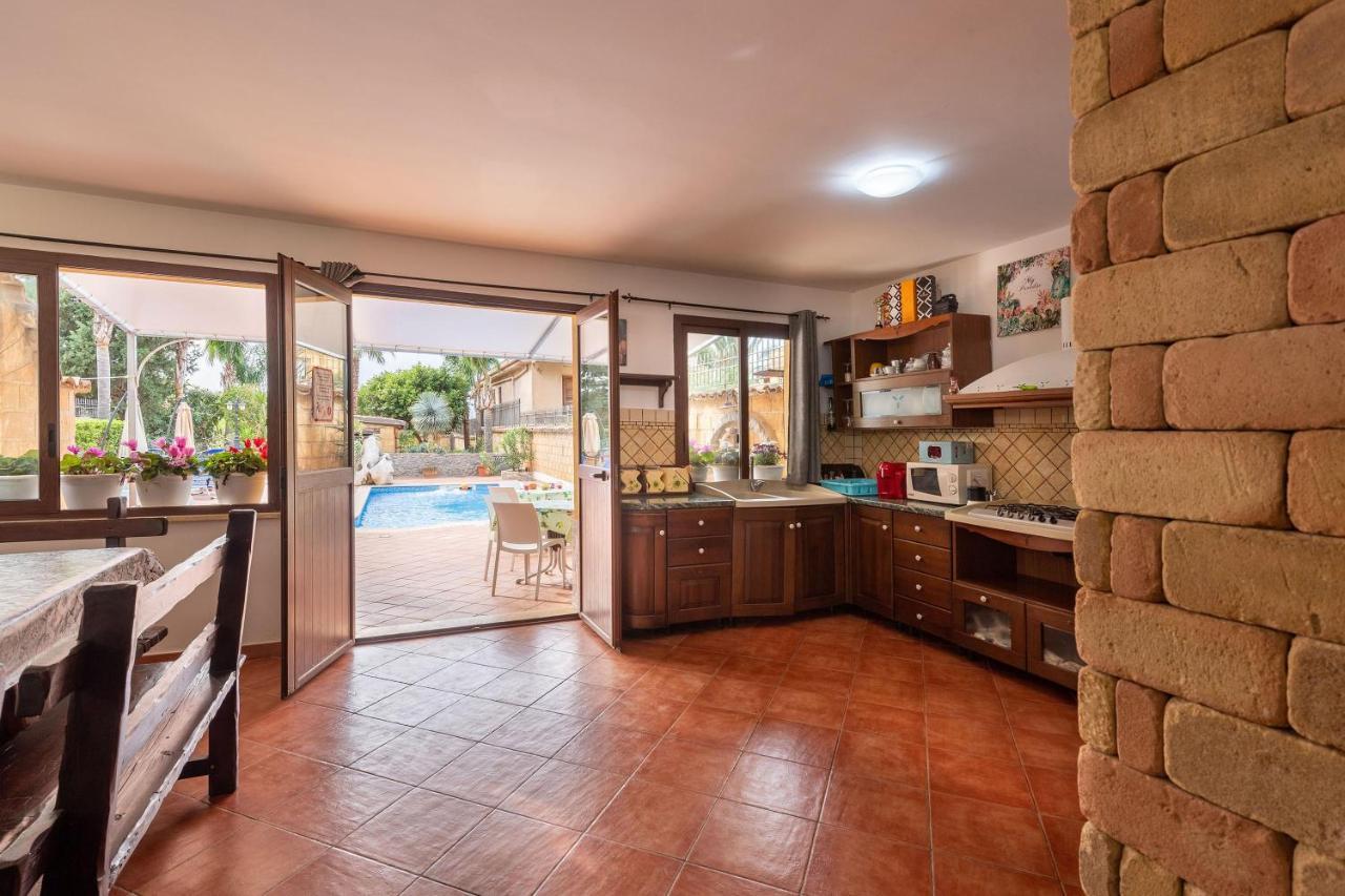 Alelida Villa Con Piscina Cinisi Exterior foto